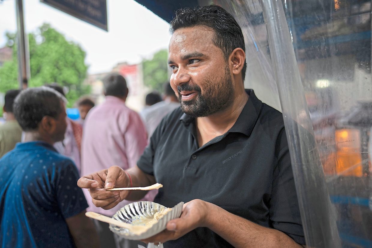 The jalebis from Old Famous Jalebi Wala are of ‘top quality’, says Sanjay Kumar.