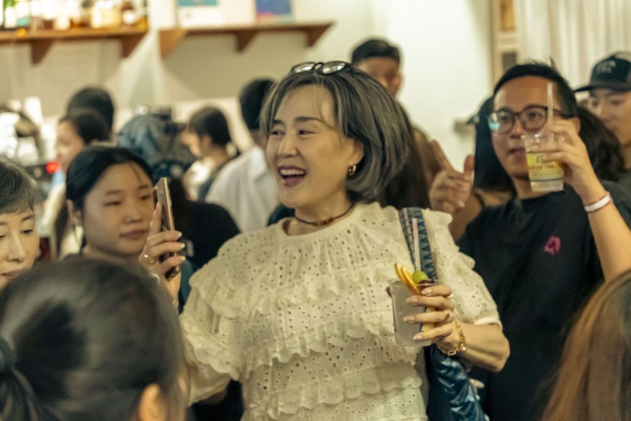 Participants at Seoul Morning Coffee Club's Morning Rave dance. - Photo: Kim Keun Young/SMCC