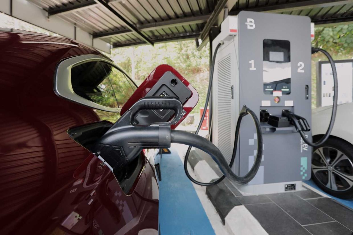 Malezijsko podjetje PLUS namestilo 112 polnilnih postaj za električna vozila na avtocestah