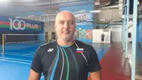 Barred Russians spar with pro shuttlers led by Wee Kiong