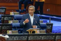 Felda enhances employment scheme with RM1,700 minimum wage