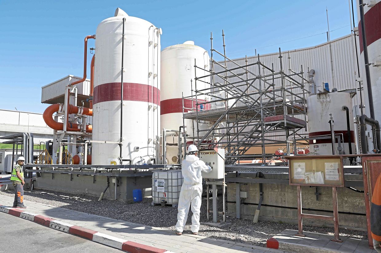 The Chtouka Ait Baha desalination plant plays a strategic role in combating water stress in Morocco's Souss-Massa region.