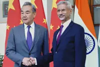 China's top diplomat hails 'positive trend' in relations with India