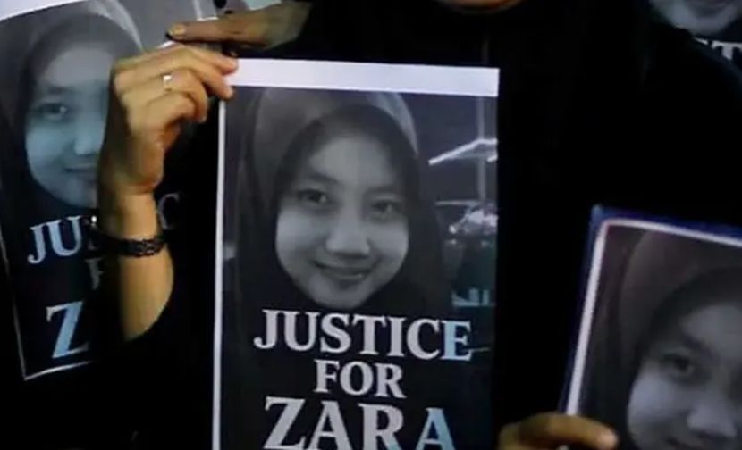 V Kota Kinabalu pet najstnic obtoženih ustrahovanja Zare Qairine