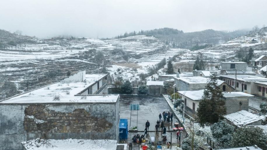 This file photo dated Jan 24, 2024 shows a temporary shelter in Liangshui village of Tangfang town, Zhenxiong county, Southwest China's Yunnan province. - Photo: Xinhua file