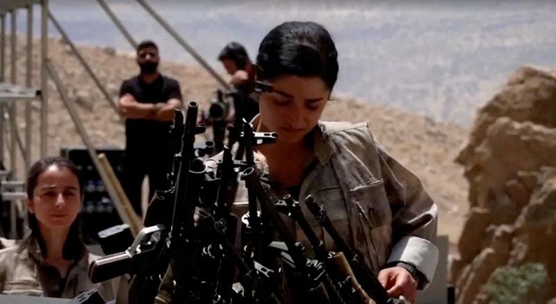 &#039;Bury weapons, not children,&#039; Kurdish mothers tell Turkish lawmakers