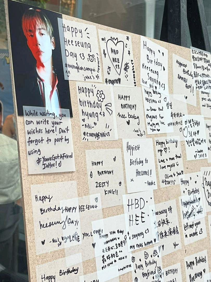 Local fans organised a cupsleeve event to celebrate Lee’s birthday. Photo: NAJLAA HUDA ABDUL RAHMAN