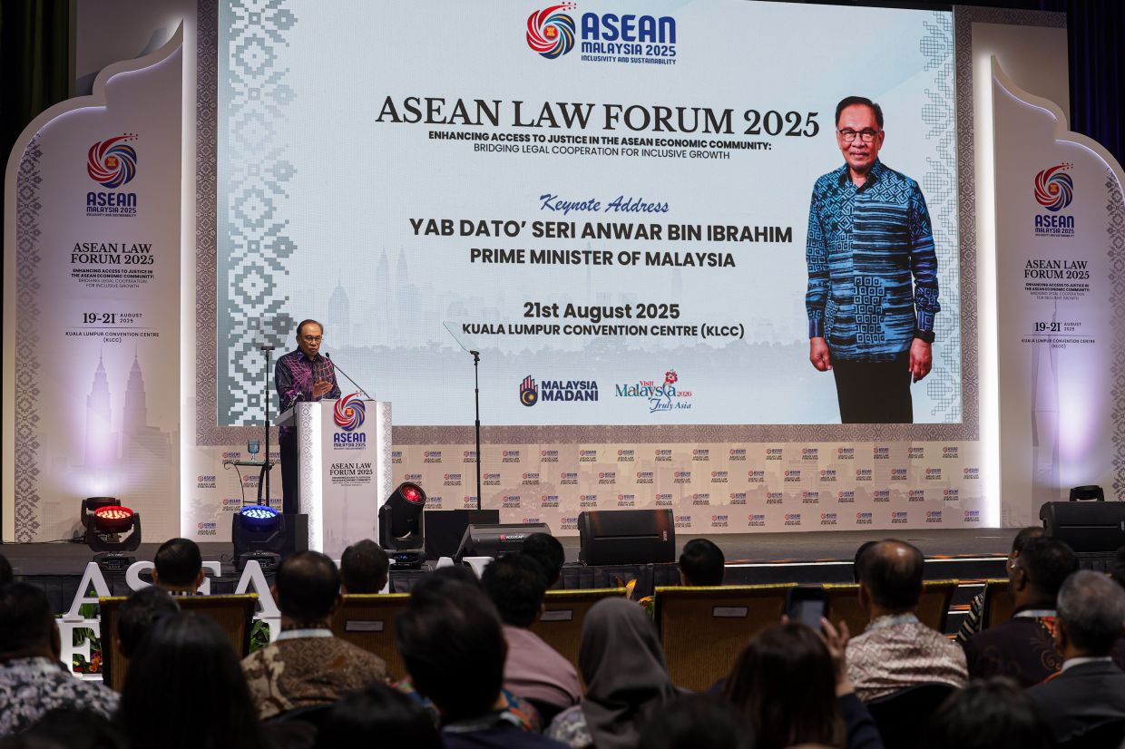 PM mulls dedicated Law Ministry to strengthen legal ecosystem