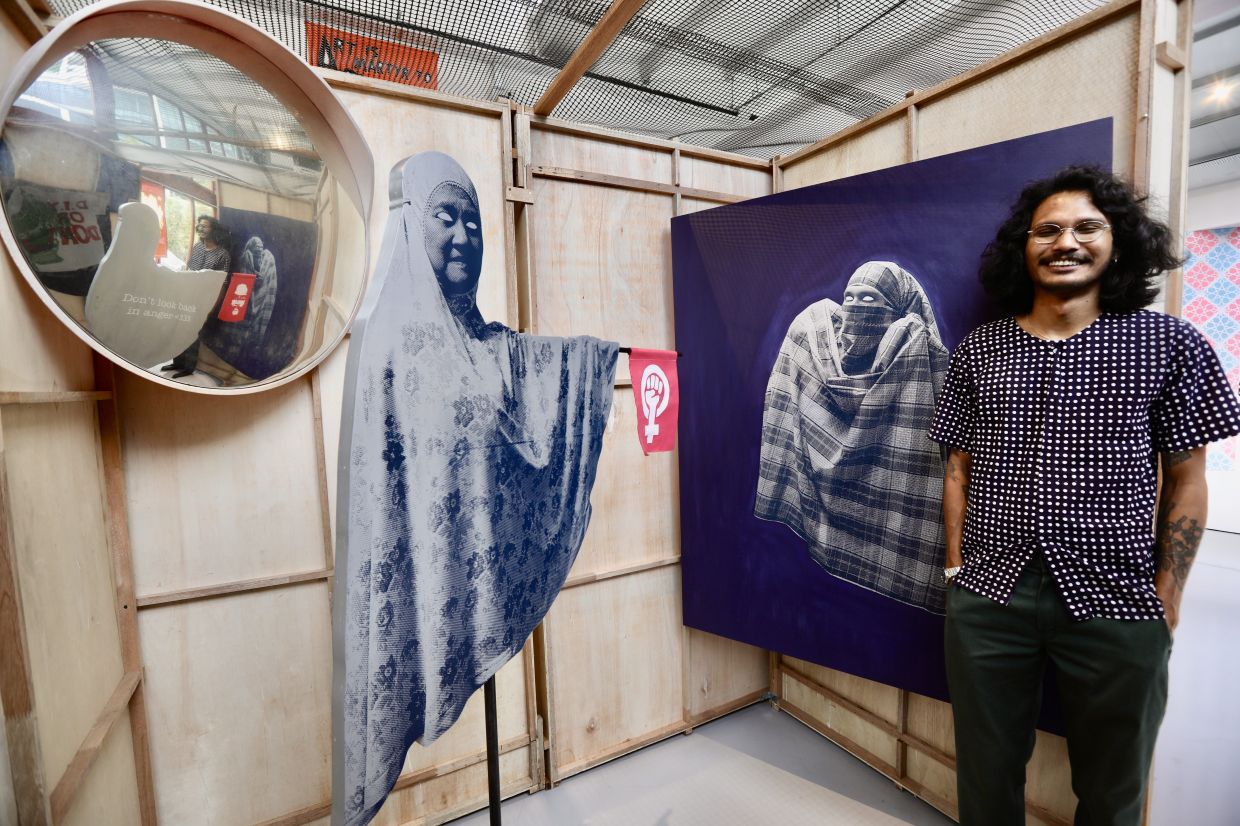 Sanan’s 'Don’t Look Back In Anger' (2025) is his boldest installation yet – melding his signature mediums into a heartfelt tribute to his mother. Photo: The Star/Low Lay Phon
