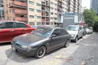 Jln Hang Tuah public housing residents want season parking, car stickers