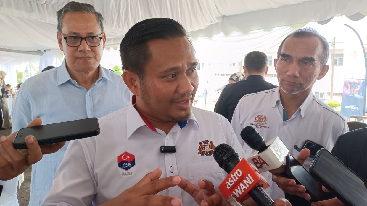 Johor predlaga več vstopnih in izstopnih točk za čezmejne taksije