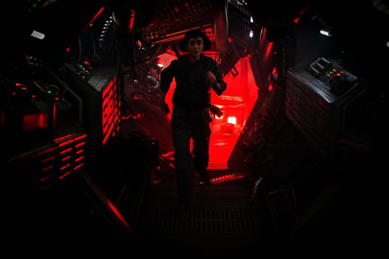  'Frankly, this scene could have used some cheesy 1970s Six Million Dollar Man sound effects.'