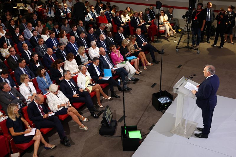 French PM calls risky confidence vote over budget cuts to tackle debt