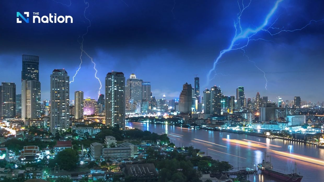 Tropical storm Kajiki brings heavy rain and strong winds to Thailand ...