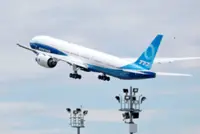 Korean Air purchases over 100 Boeing aircraft