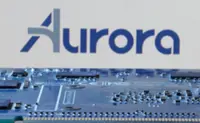 Aurora partners with McLeod Software to manage autonomous truck shipments
