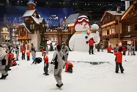 Shanghai locals seek to beat the heat at indoor skiing resort
