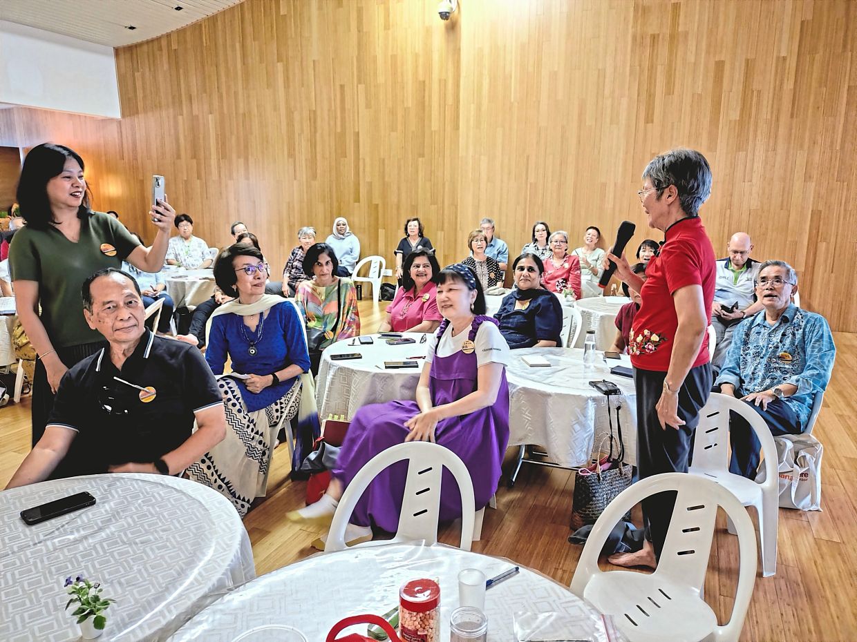 Before the storytelling begins, each participant introduces themselves and picks a word to describe who they are.