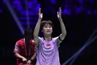 China's Chen stuns world No.1 An of South Korea to set up badminton world final with Japan's Yamaguchi