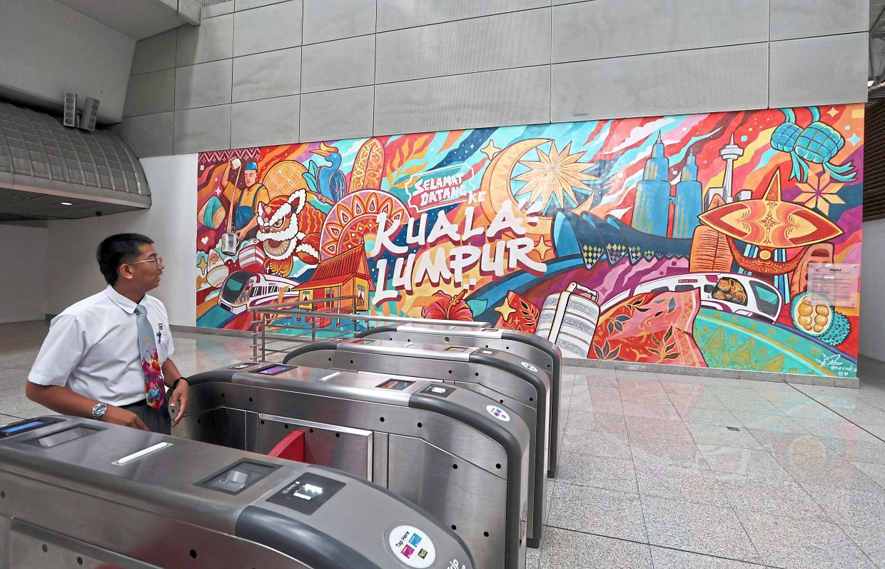 ‘Selamat Datang ke KL’ perfectly captures Malaysia’s vibrant capital.