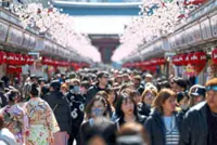 SoftBank, Rakuten tap retail demand for bonds