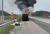 QuickCheck: Did an MP's vehicle catch fire on the East Coast Highway 2?