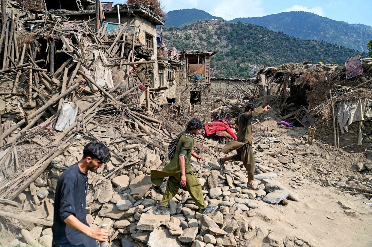 Scramble for survivors as Afghanistan quake death toll passes 1,400