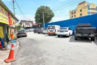 Seri Kembangan businesses affected after parking space boarded up