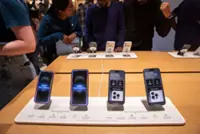 iPhone owners urged to update WhatsApp due to security flaw