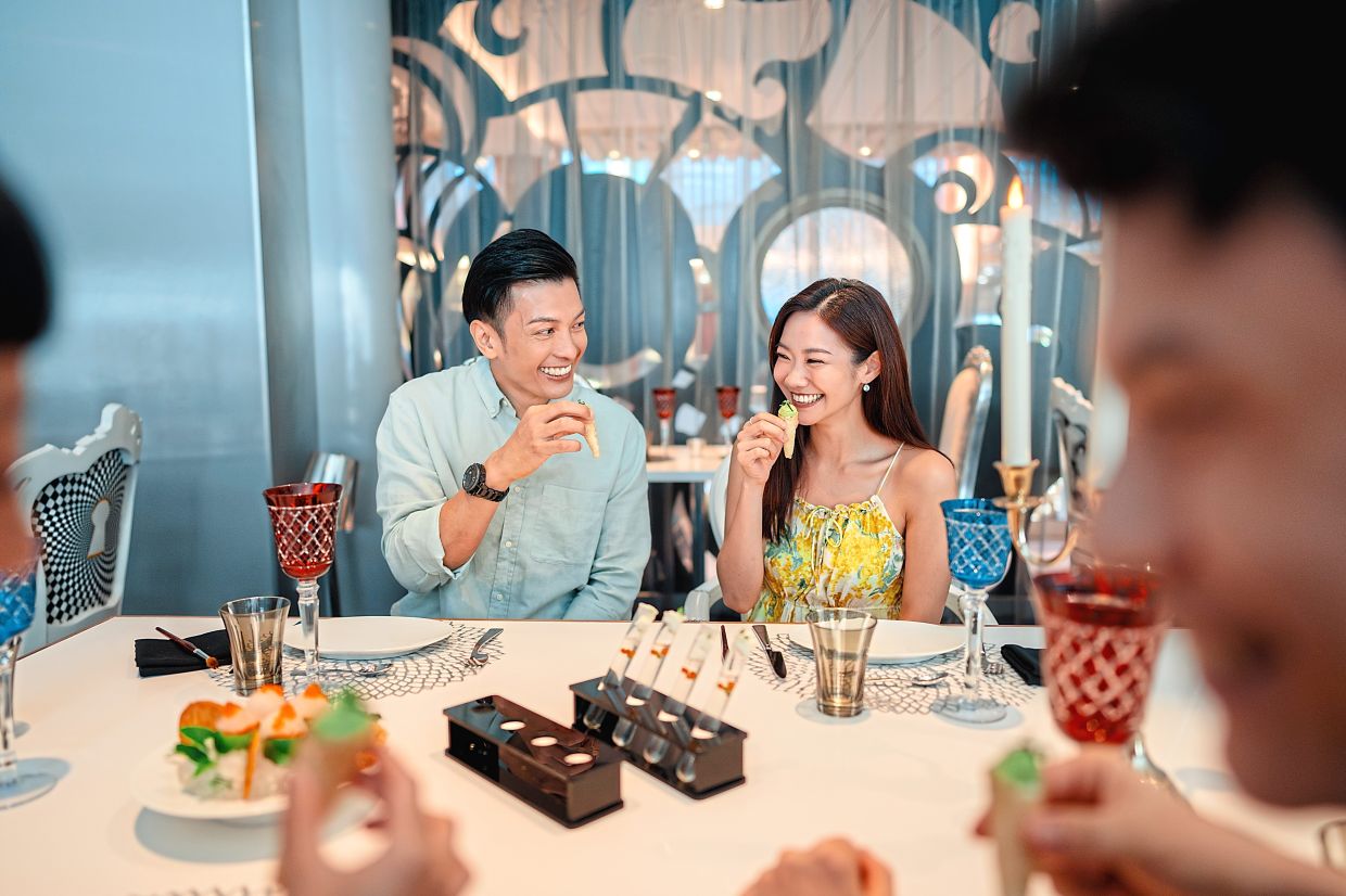 With over 20 dining options, guests can savour everything from quick bites to exquisite fine-dining experiences at sea.