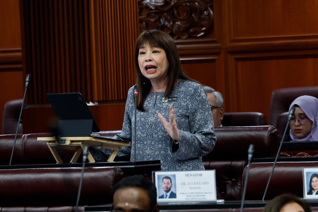 Malezija ne bo obdavčila štipendij in študentskih posojil