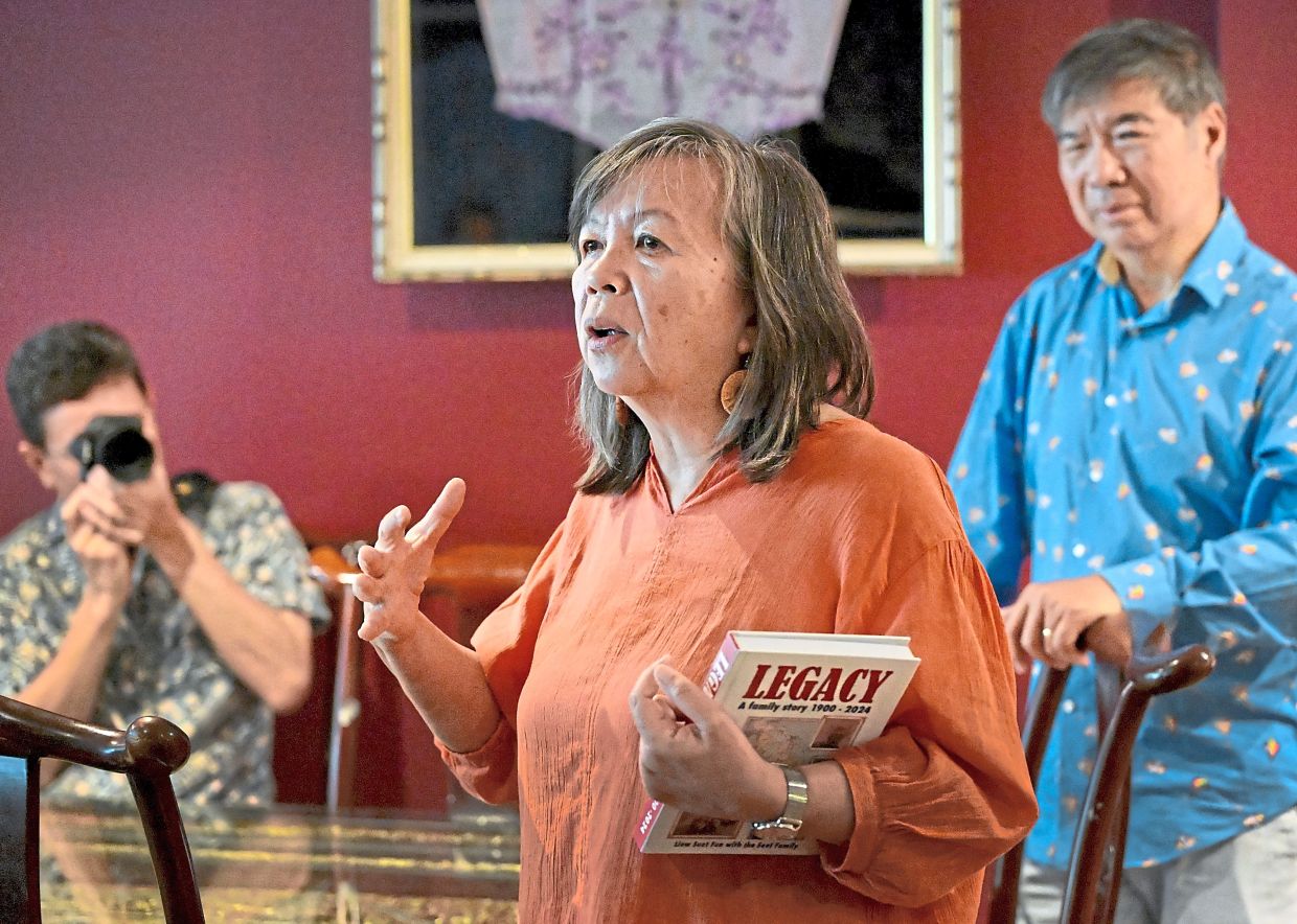 With the Legasi festival, Liew (centre) hopes visitors will ‘linger a little longer’ in Taiping. Photo: The Star/Filepic