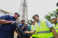 Fahmi: Telco service providers ordered to improve internet along major roads