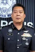 Water bottle causes head-on crash and fire in Melaka, both drivers escape unhurt