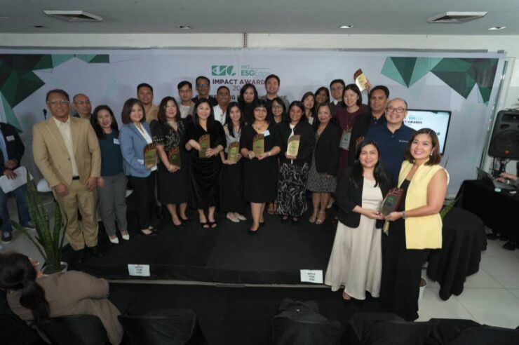 Awardees in the Social category.