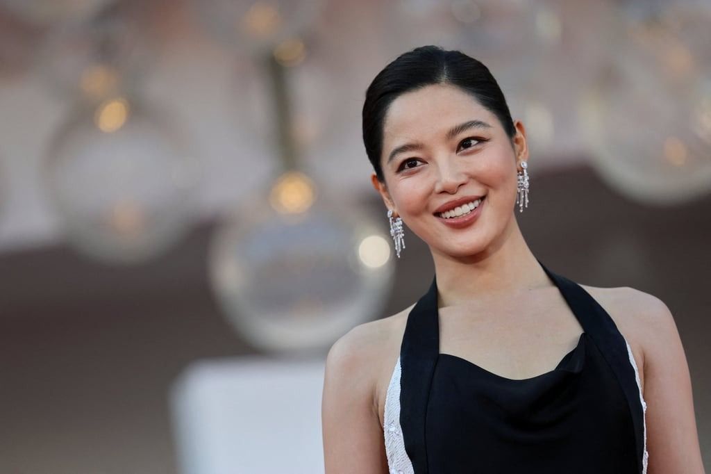 Xin poses on the red carpet during arrivals for the screening of the movie The Sun Rises on Us All at the 82nd Venice Film Festival, on September 5, 2025. -- Photo: Reuters
