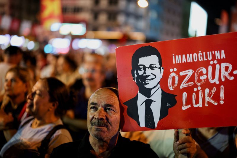 Turkish court could oust opposition leader in deepening political crisis