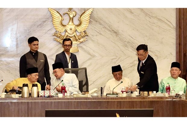 Sabah seeks more Parliament seats at MA63 council meeting