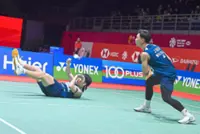 Roy King-Arif storm into quarters but Man-Tee stumble