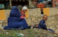 Taliban clampdown on women forces UN to close aid centres for Afghan returnees