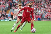 Making football great again?