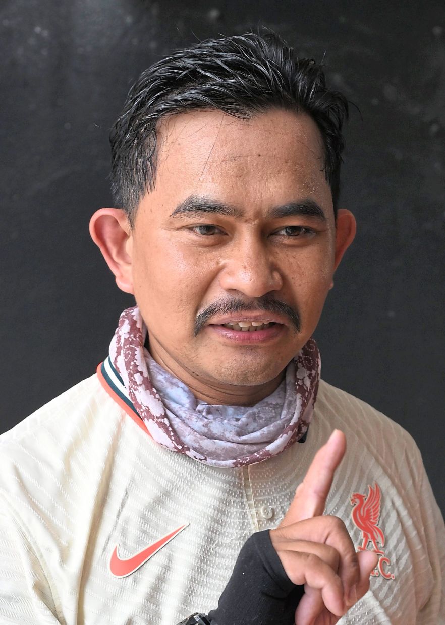 Shaharudins says the Selayang hub is a safe space for a workforce without shelter.