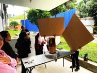 History goes high-tech