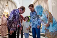 Anwar pays courtesy call on Penang Governor on return from Qatar