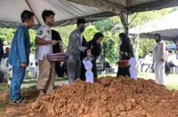 My father always put the people's welfare first, says son of late Raja Ideris