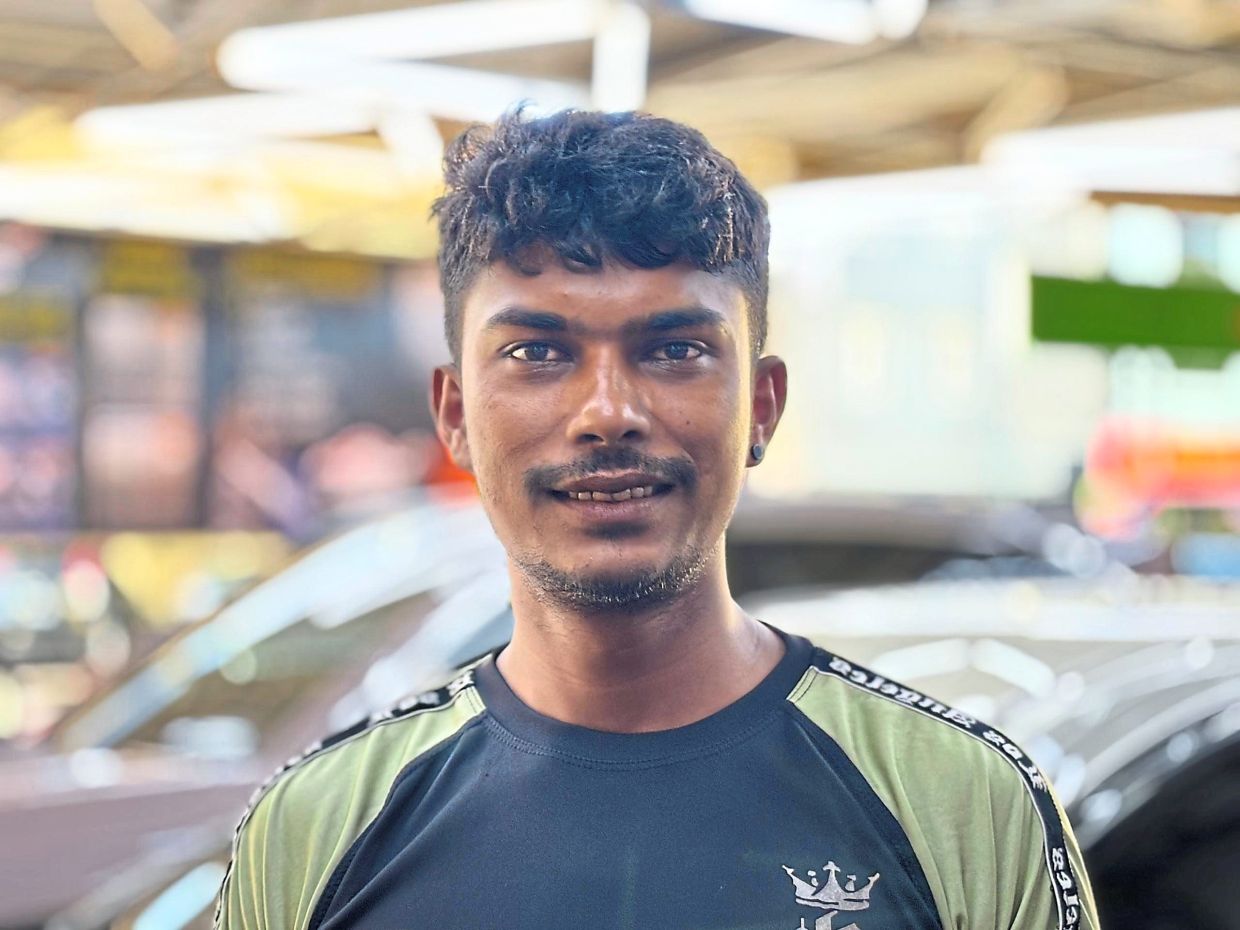 Arafat is surprised to find reasonably priced car wash services in his neighbourhood.