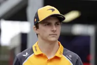 Motor racing-Piastri sure he can still control destiny after Monza swap