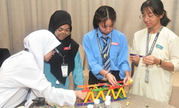The Roadshow and Open Day will also see the return of BEM’s STEM Programme in East Malaysia, which aims to inspire the next generation to think, create and engineer the future. Pictured are students during last year's programme.