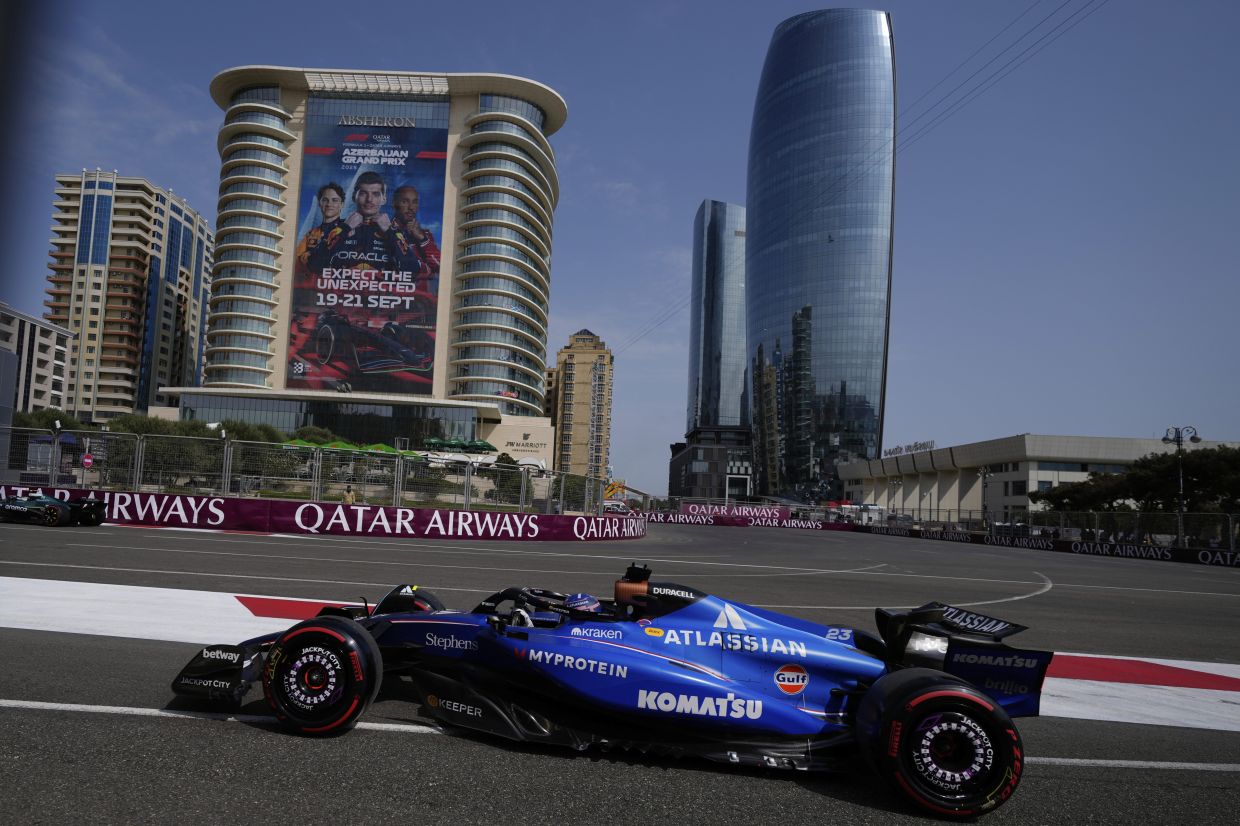 Williams driver Alexander Albon of Thailand in action during the first training for the Azerbaijan Formula One Grand Prix in Baku, Azerbaijan, Friday, Sept. 19, 2025. -- AP Photo/Darko Bandic