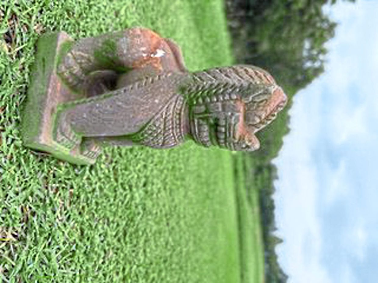 A lion statue at the Angkor Golf Resort.